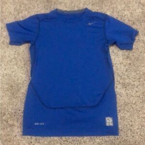 5/$40 Sale Nike Kids Blue Short Sleeve Compression Tee Medium